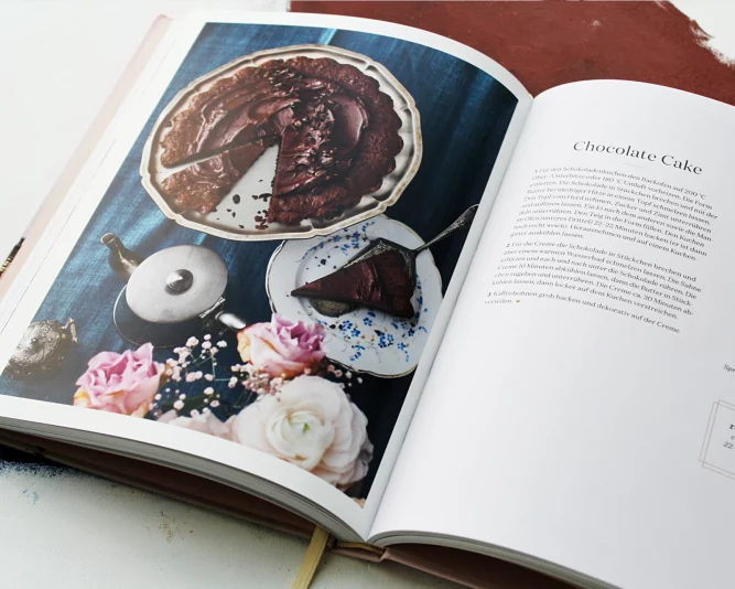 Das Buch London Love Story aus dem Hölker Verlag mit einem Rezept für Schokoladenkuchen