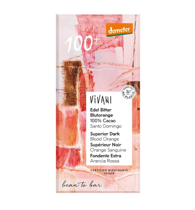 VIVANI's vegan Superior Dark Chocolate with blood orange essential oil and 100 percent organic and biodynamic cocoa from the Dominican Republic