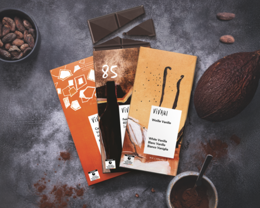 Gerade kleinere Schokoladenhersteller, wie auch VIVANI, haben weniger Preissetzungsspielraum. Preissenkungen lassen sich nicht so schnell umsetzen wie im Discounter.